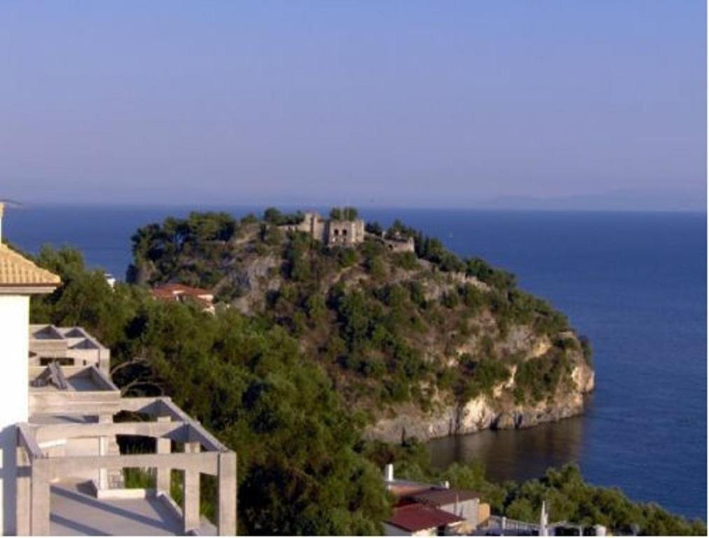 Studios Nikolaou Bros Parga Luaran gambar