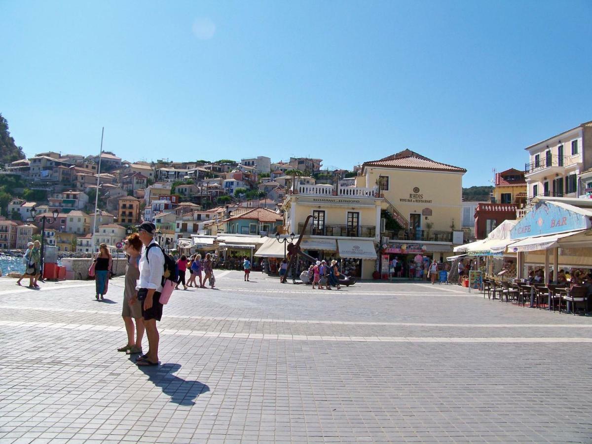 Studios Nikolaou Bros Parga Luaran gambar